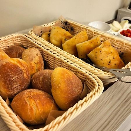 Antica Dimora Luxury Rooms Barletta Eksteriør billede