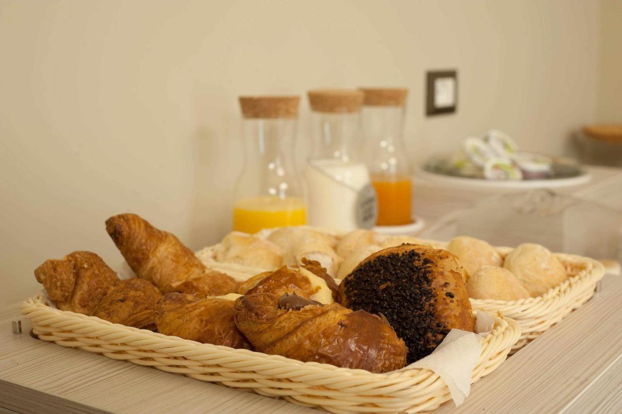 Antica Dimora Luxury Rooms Barletta Eksteriør billede